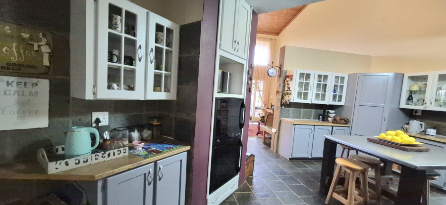 9 Bedroom Property for Sale in Rietfontein AH North West